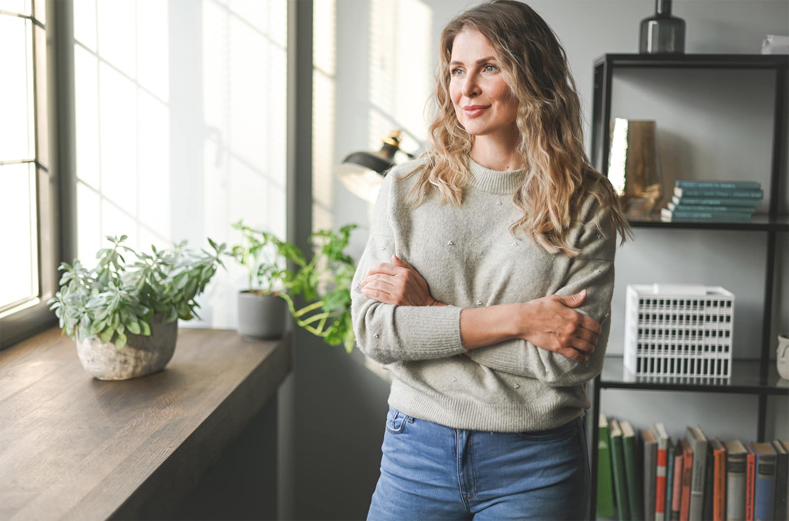 Beautiful business women meet business partners. Business decisi